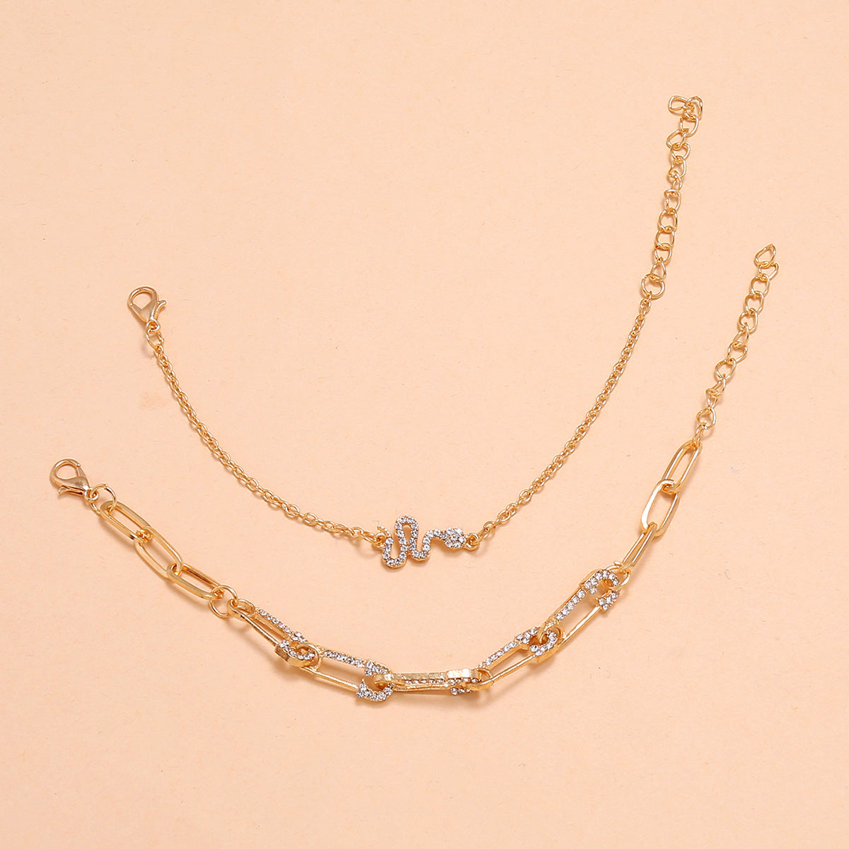 Adjustable Alloy Bracelet With Snake Point Diamonds Handcrafted Fashion Jewelry For Women Everyday Style Ready