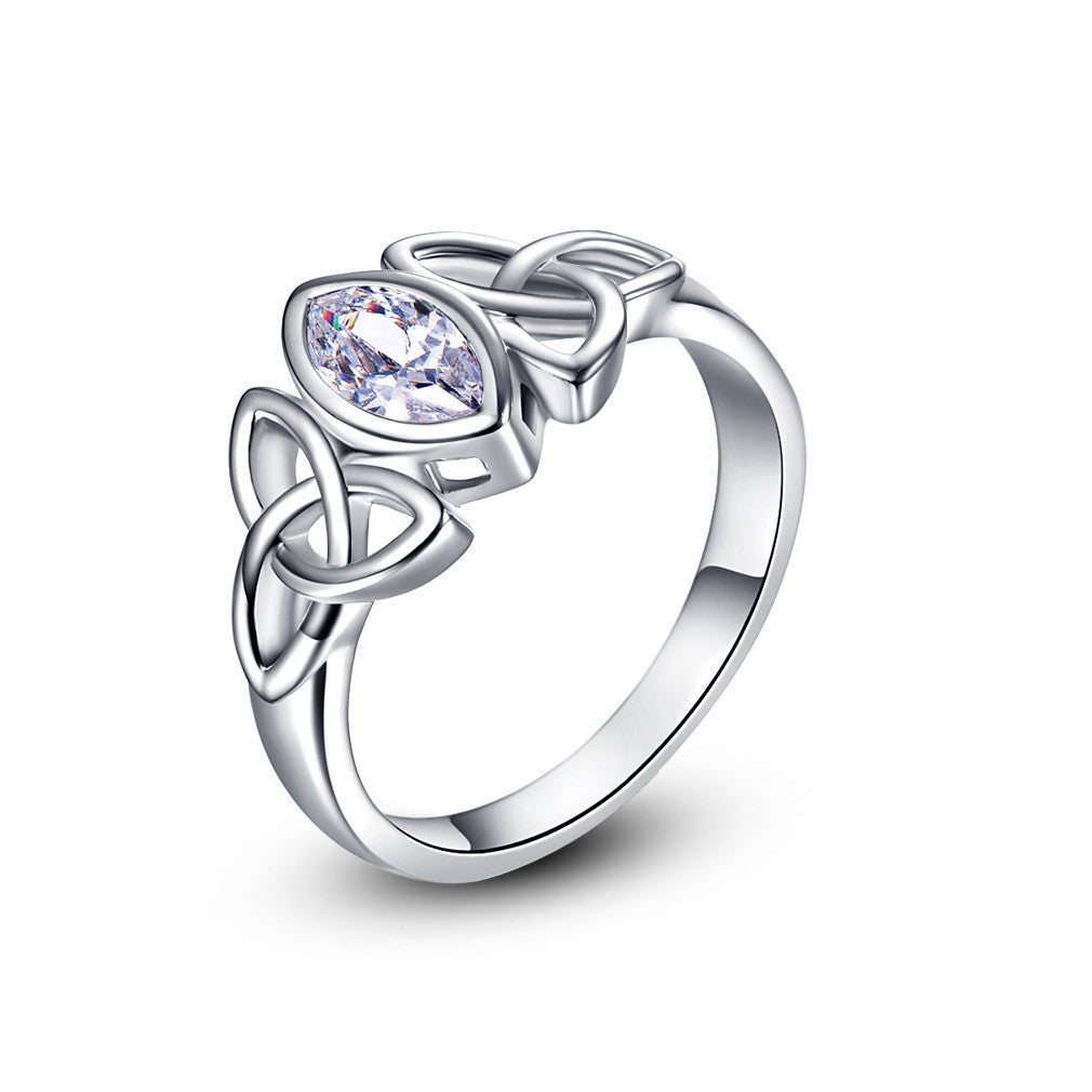 Diamond Shaped Ring Platinum Plated Copper Band White Gold Emerald Zircon Stones Fashion Jewelry Elegant Gift