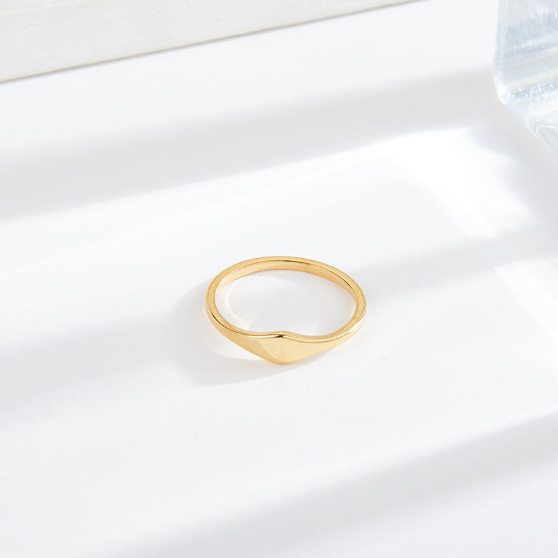 Womens Titanium Steel Ring Electroplated Gold Finish Flat Band Elegant Jewelry Gift For Her Size 6 7 8 9 Style