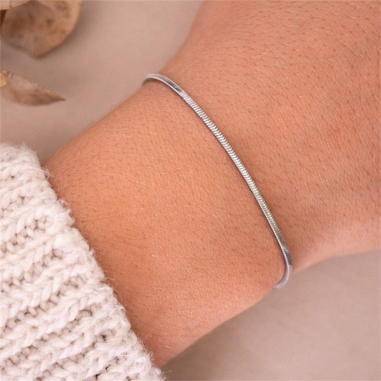 Womens Stainless Steel U Shaped Bracelet Korean Fashion Chain Link Elegant Gift For Travel Lovers Perfect Gift