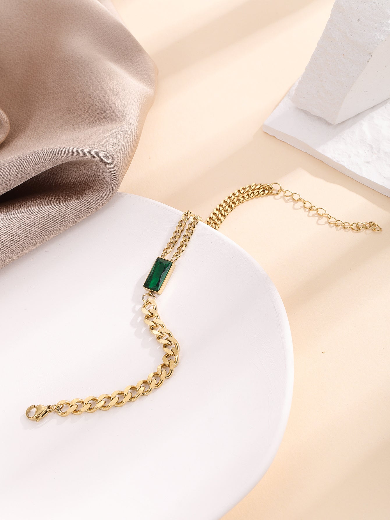 Geometric Copper Bracelet Emerald Green Zircon Metal Chain Thick Link Jewelry For Womens Fashion Accessory Top