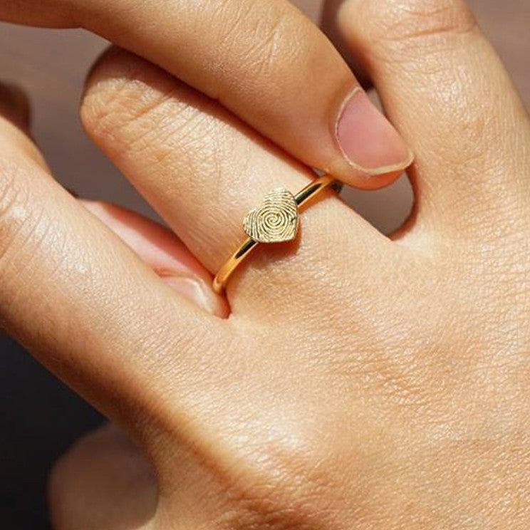 Womens Gold Ring With Agate Stone Geometric Design Alloy Inlay Fingerprint Heart Ring For Fashion Jewelry Gift