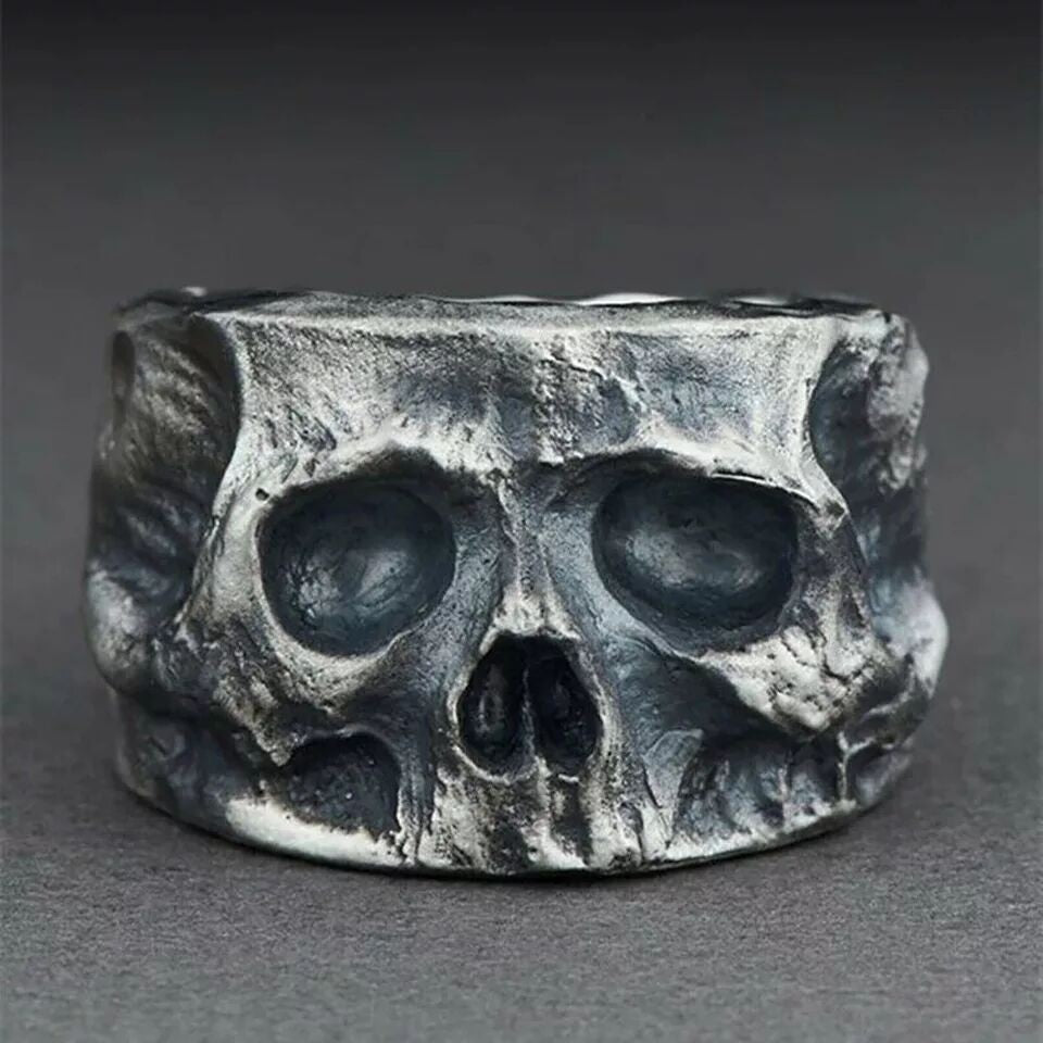 Men Skull Ring Retro Punk Vintage Alloy Electroplated Finish Unique Skull Design Biker Ring For Men Party Style