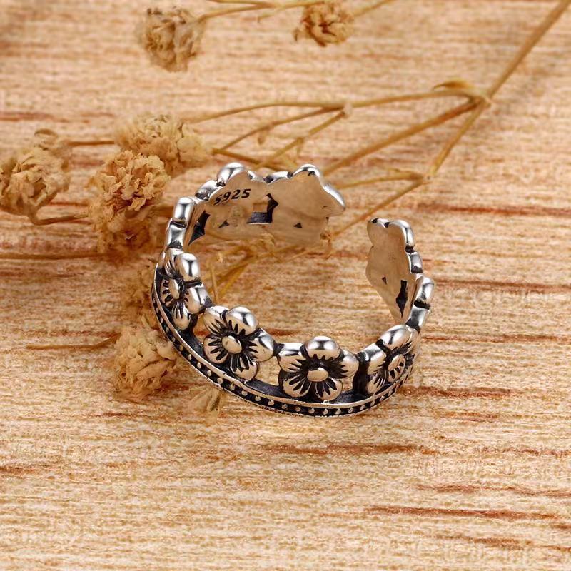 Ancient Silver Daisy Openwork Ring Adjustable Opening Vintage Korean Retro Fashion Ring For Women Elegant Ring