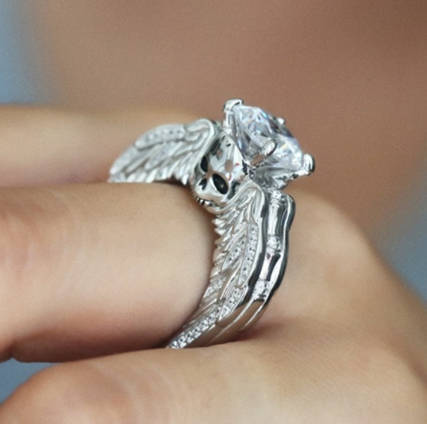 Womens Skull Ring Punk Skull Electroplated Copper Inlaid Gem Statement Jewelry Accessory European Durable Ring