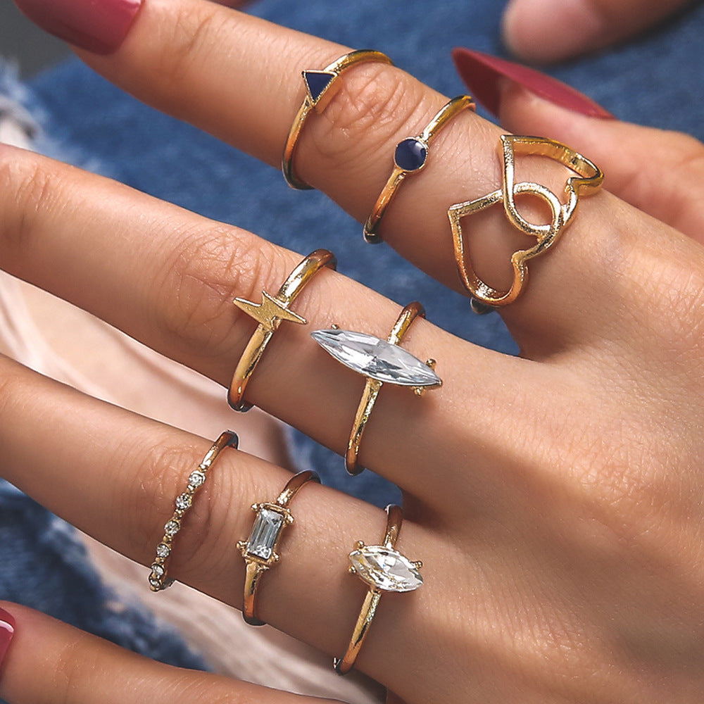 Bohemian Gem Ring Set 8 Alloy Rings Electroplated Gold Finish Heart And Lightning Rings Jewelry Collection Pieces