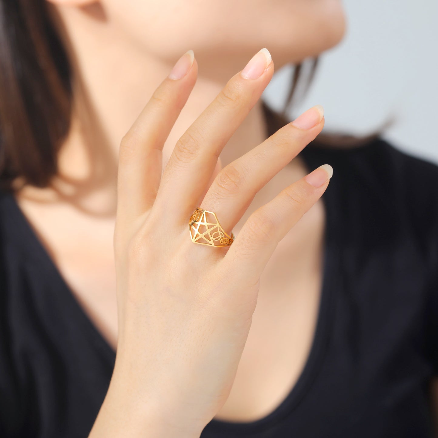 Adjustable Stainless Steel Ring For Women Hollow Five Pointed Star Electroplated Jewelry Fashion Ring Style Now