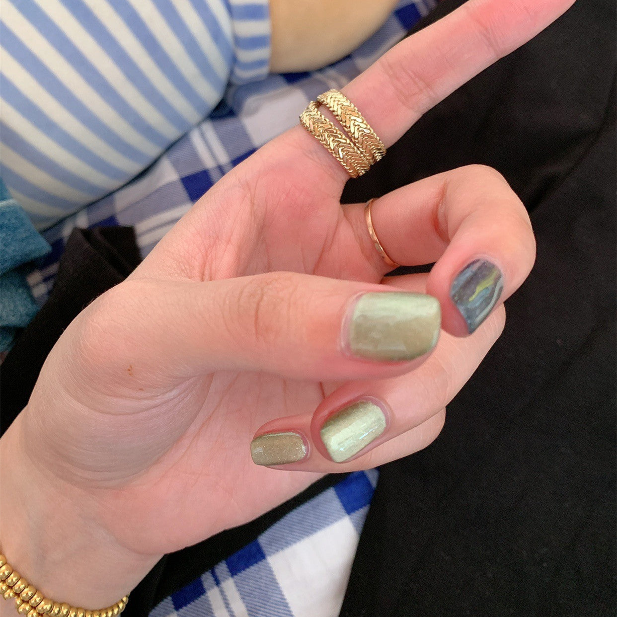 Copper Plated Ring With Snake Bone Chain Wave Design High Color Retention Durable Elegant Jewelry For Everyday