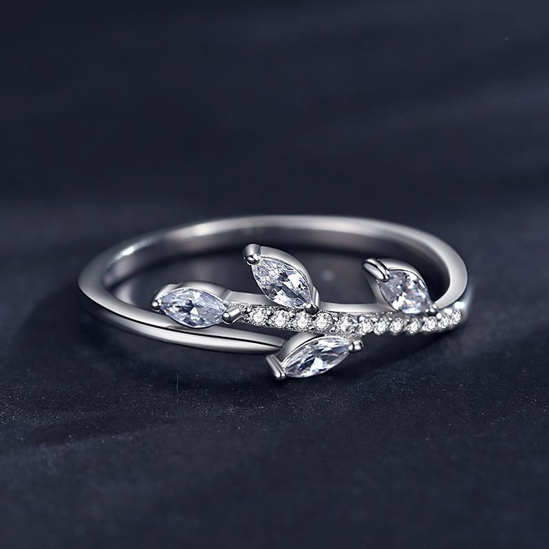 925 Sterling Silver Ring Korean Leaf Design Zircon Branches And Leaves Electroplated Finish Birthday Present925