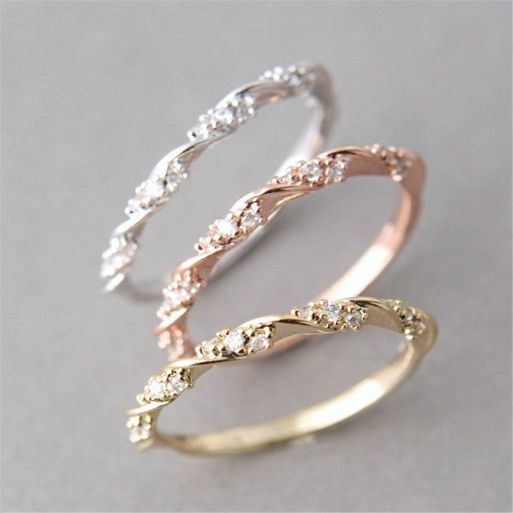 Womens Wave Ring Gold Plated Alloy Rhinestone Inlaid Gemstones Twist Design Elegant Jewelry Bright Rhinestone Twist