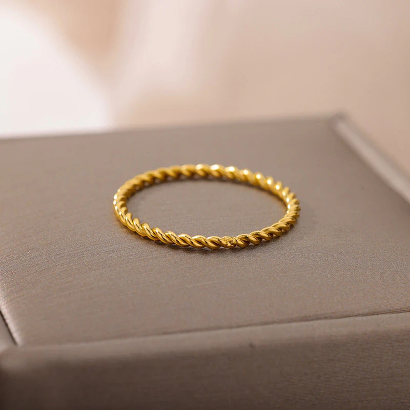 Womens Titanium Steel Rings Double Strand Spiral Twist Geometric Chain Design Electroplated Finish Silver Tone