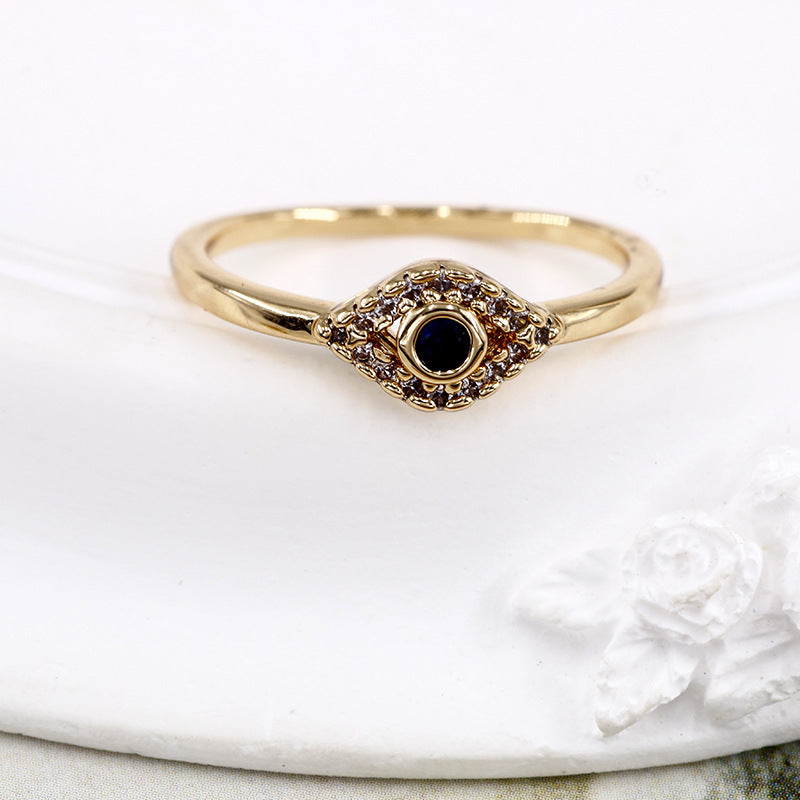 Ring Women Fashion Niche Jewelry Personalized Creative Copper Gold Plated Inlaid Gemstones Devils Eye Color Size20mm