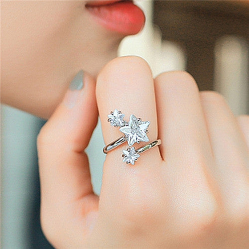Adjustable Gold Plated Star Ring With Gems Inlay Alloy Fashion Jewelry Gift For Women And Teens Elegant Styles Gleaming