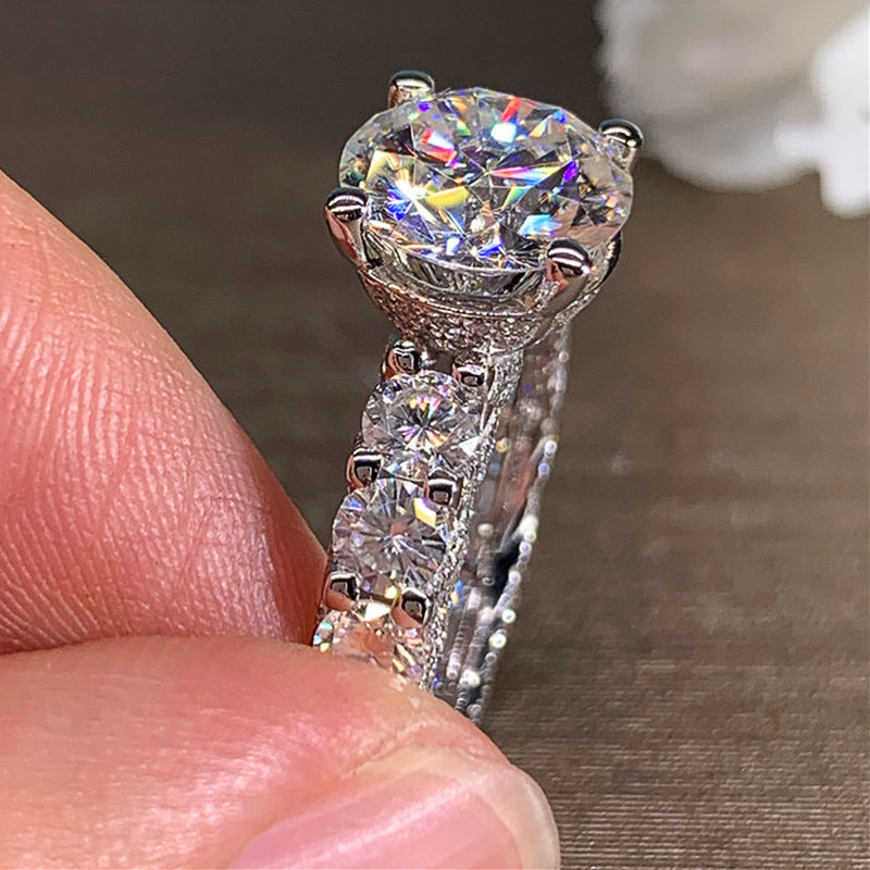 Zircon Inlaid Copper Ring White Gold Geometric Design