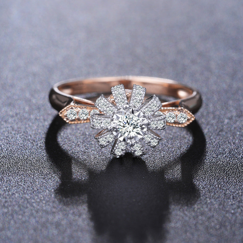 Rotating Crown Ring Two Tone Electroplated Alloy Heart Shaped Ring European Design Womens Fashion Ring Elegance