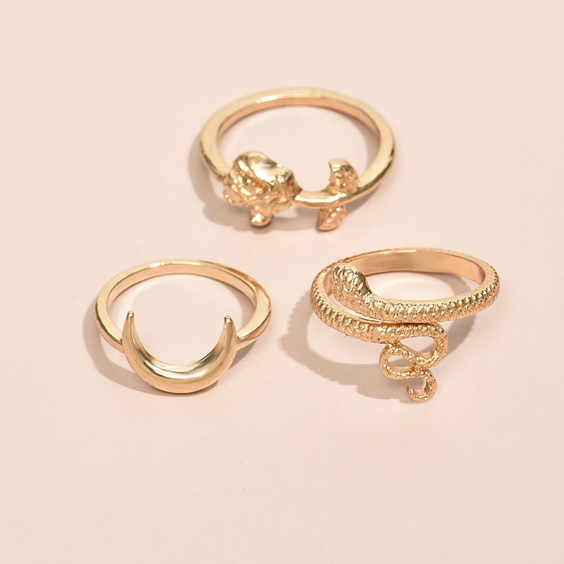 Womens Ring Set Three Piece Elegant Flower Rings Gold Tone Electroplated Alloy Lightweight Metal Rings Fashion