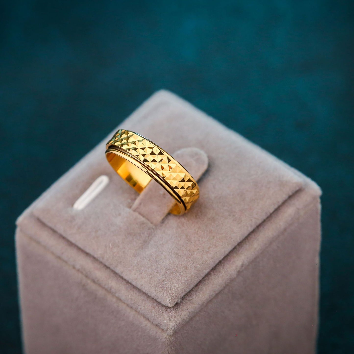 925 Silver Ring With Gold Circular Texture And Zircon Inlay Narrow Face Elegant Jewelry Statement Ring For Her