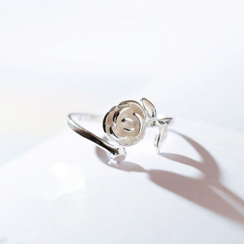 Womens Adjustable Ring Copper Ring Rose Leaf Flower Silver Plated Geometric Fashion Ring Creative Temperament Ring