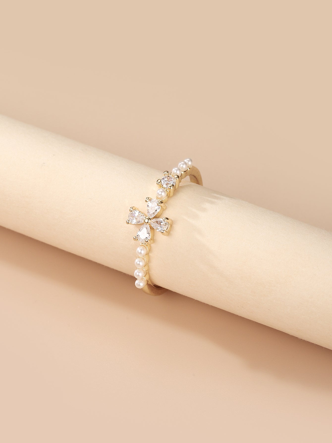 Womens Rose Gold Geometric Ring With Pearl And Zircon Electroplated Copper Jewelry Korean Style Fashion Accessory