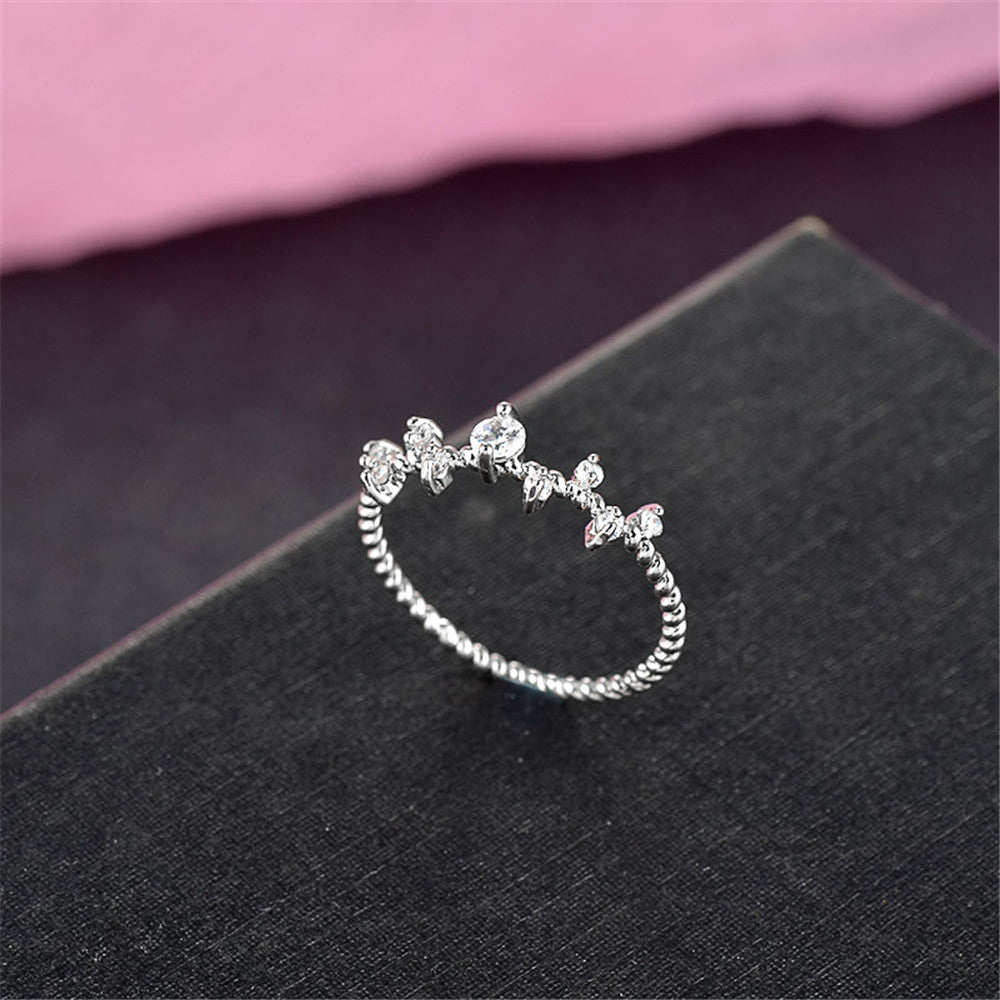 Twisted Zircon Copper Ring Hand Polished With White Gold Eco Friendly Electroplating Fancy Ring For Everyday Elegance