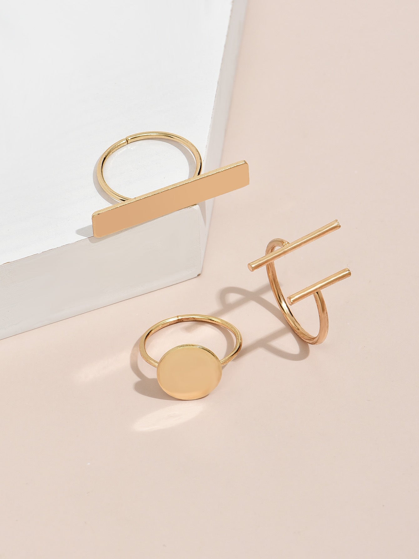 Women Alloy Ring Set Three Piece Golden Band Rings European Style Fashion Jewelry For Women Girls Party Favors