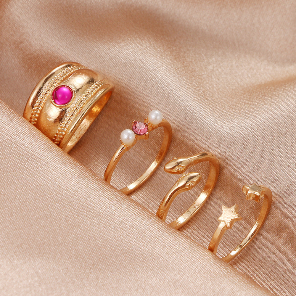 Women Geometric Snake Ring With Gem Inlay Alloy Fashion Ring European Design Trendy Statement Gift For Fashion Lovers