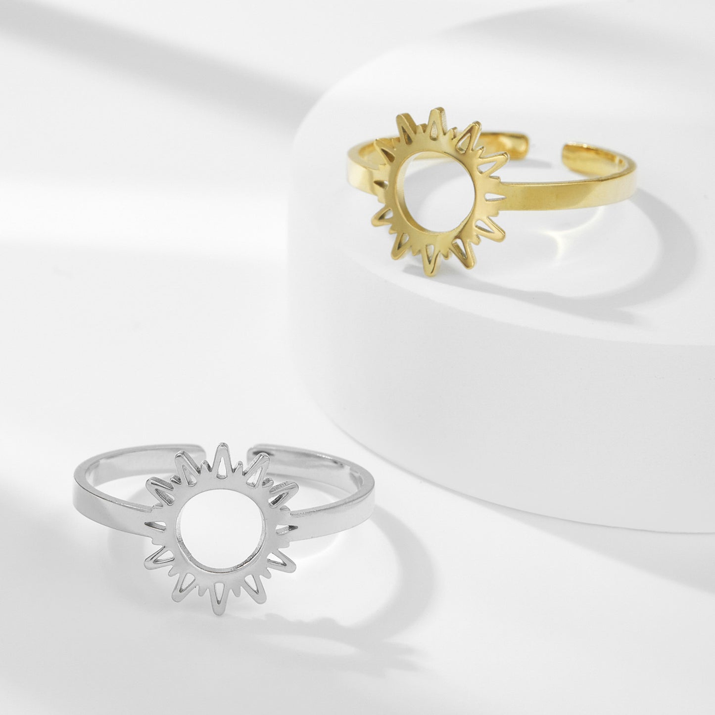 Sunflower Ring for Women Electroplated Stainless Steel Ring Trendy Personality Jewelry Gift for Her Chic Style