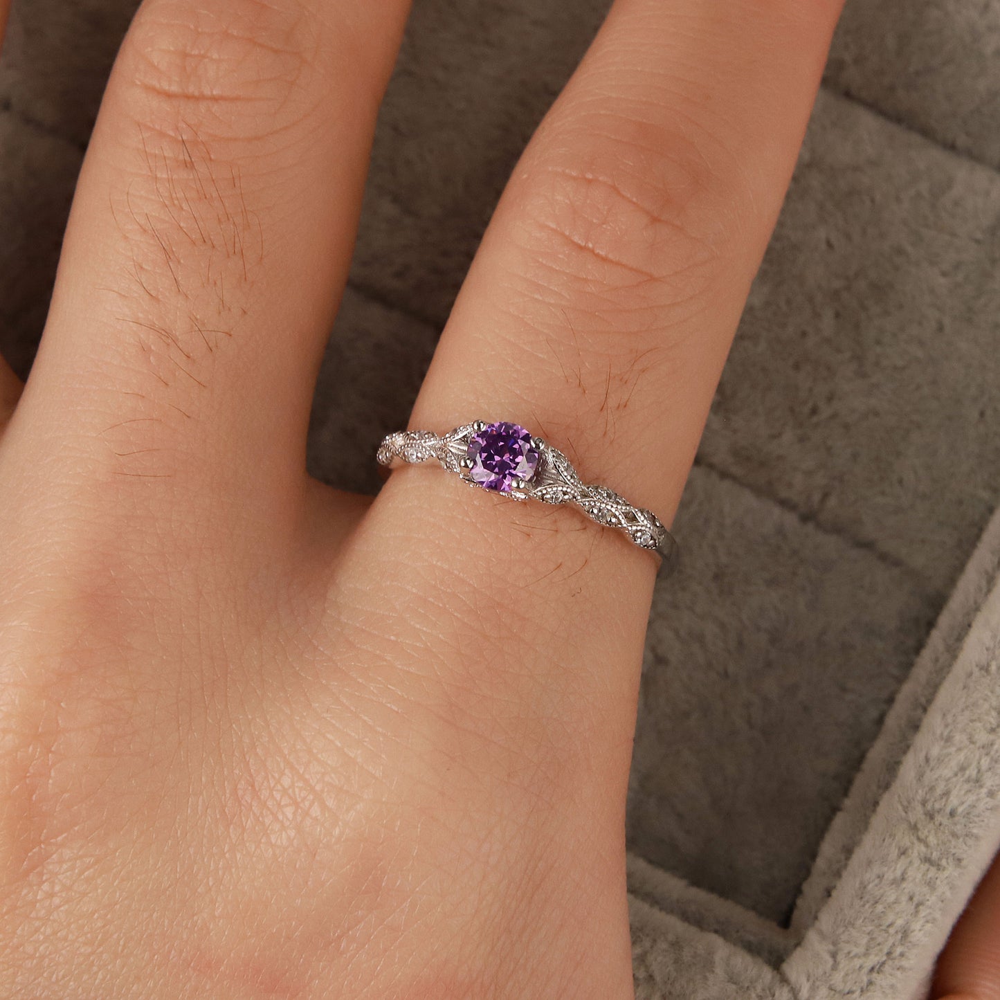 Womens Star Ring Alloy Band With Diamond Inlay Amethyst Inspired Design Star Shaped Ring Gift For Her Elegant Accessory