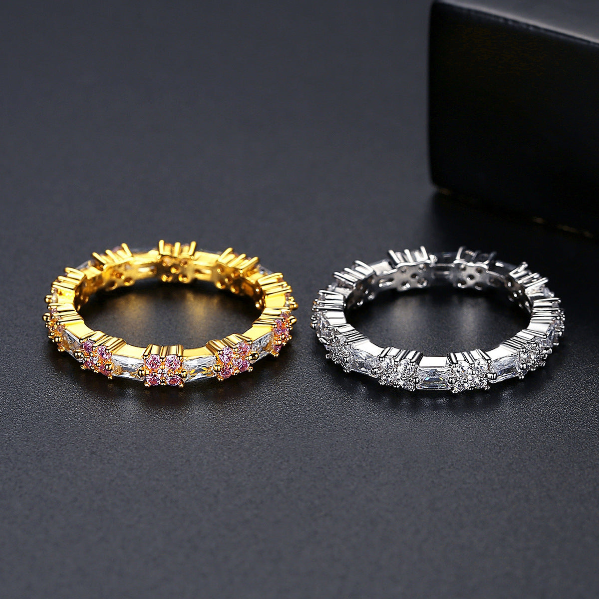 Womens Flower Zircon Inlaid Copper Plated Geometric Fashion Ring For Everyday Wear High Quality Durable Elegant Ring