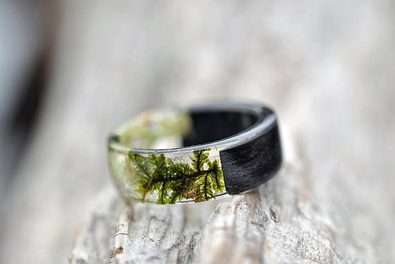 Handmade Wood Resin Rings with Real Dried Flowers for Men and Women Fashion Jewelry Elegant Design Modern Edge
