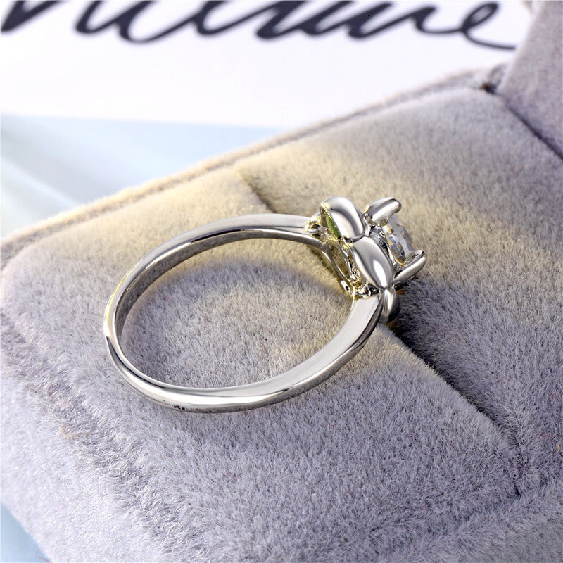 Women Titanium Steel Ring Six Claw Zircon Alloy Inlaid Gemstone Round White Ring For Everyday Wear Size 6 7 8