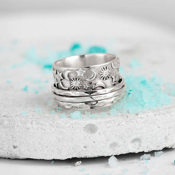 Vintage Star Moon Ring Silver Tone Alloy Retro Fashion Jewelry For Women And Girls Gift For Everyday Wear Plus