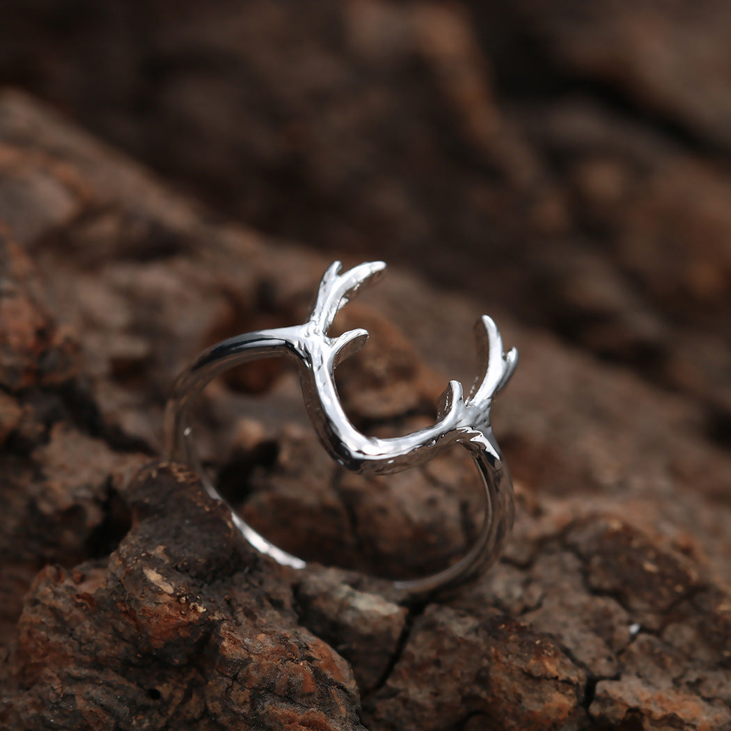 Womens Metallic Elk Rings Animal Inspired Jewelry Adjustable Opening Gold Silver Ring Unique Gift Idea For Her