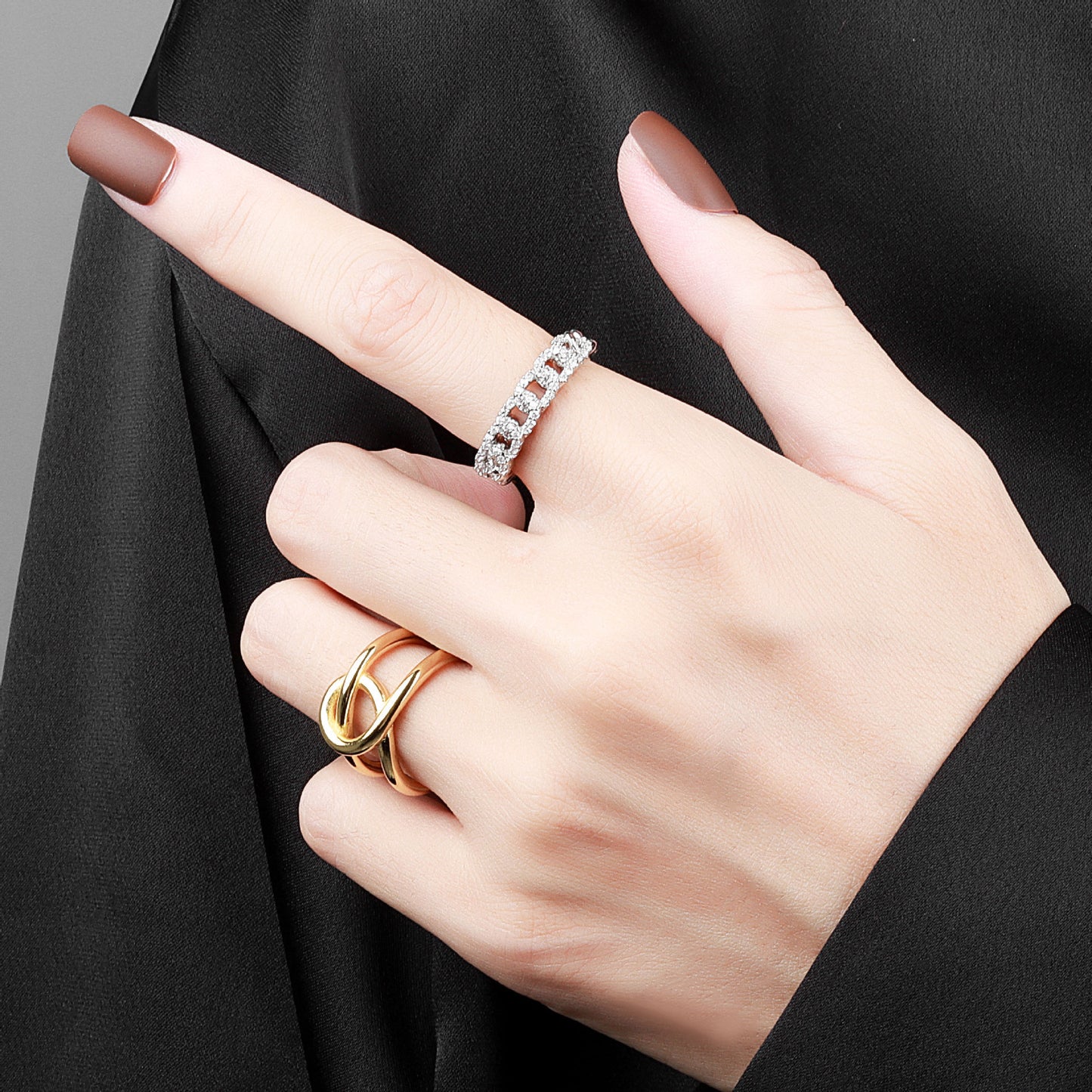 Women Twist CZ Zircon Ring Adjustable Hollow Index Finger Copper Electroplated Vintage Design Fashionable Ring