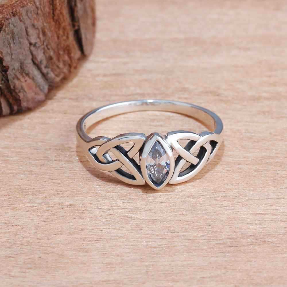 Vintage 925 Sterling Silver Ring With Cubic Zirconia Inlay Geometry Design For Women Jewelry Gift For Weddings