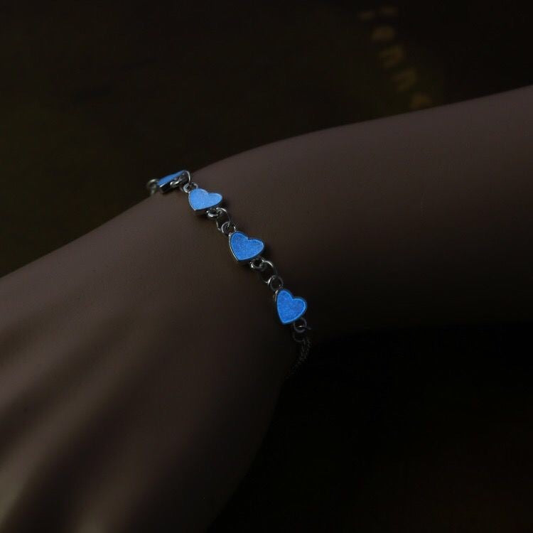 Girls Glow In The Dark Bracelet DIY Creative Animal Theme Star Luminous Alloy Adjustable Jewelry Nighttime Glow Toy