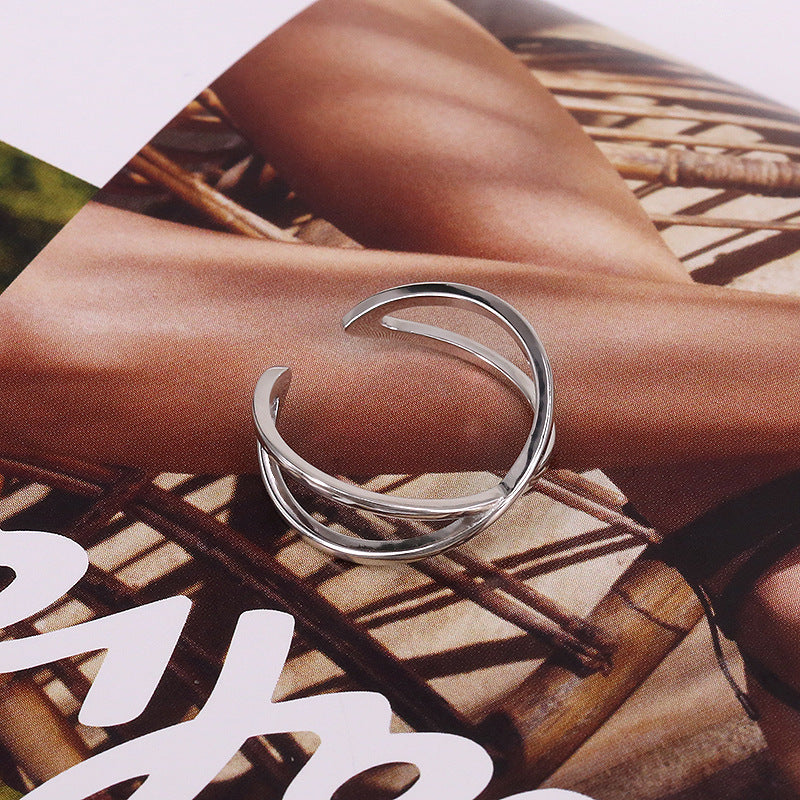 Womens Sterling Silver Ring with Cubic Zirconia X Cross Design Simple Band Ring for Women Girls Fashion Jewelry Platinum Ring and Gold Ring