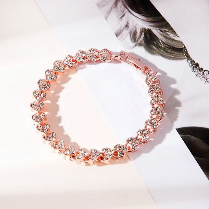 Women Heart Bracelet Rhinestones Inlaid Gold Plated Alloy Metal Heart Shape For Women Girls European Americans