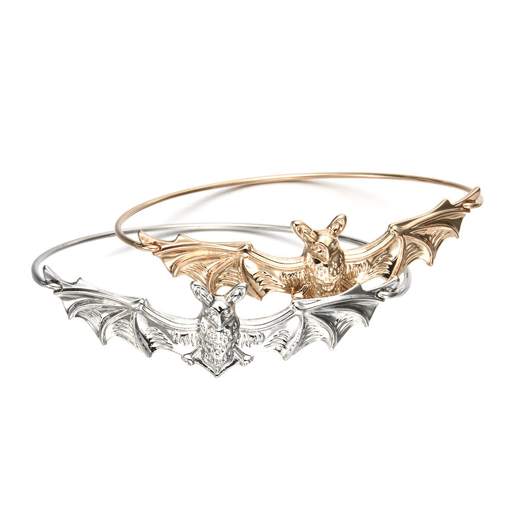 Womens Bat Bracelet Retro Alloy Jewelry Halloween Costume Accessory 6cm Diameter Bracelet for Women Little Bat