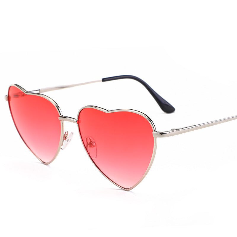 Womens Heart Shaped Sunglasses Peach Heart Design Metal Frame Eyewear Fashion AC Lenses Trendy Eyewear Fashion