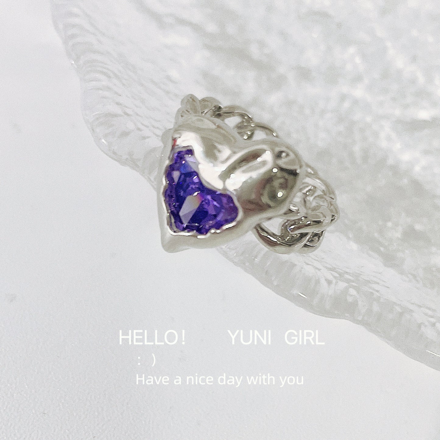 Heart Shaped Zircon Copper Ring for Women In Style Trendy Gift Jewelry Birthday Surprise Elegant Fashion Accessory