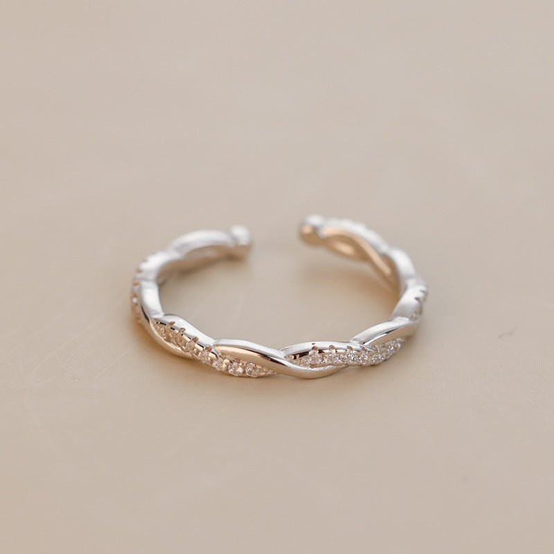 Womens Adjustable Geometric Copper Ring Electroplated Twist Ring Affordable Luxury Fashion Jewelry For Women Style