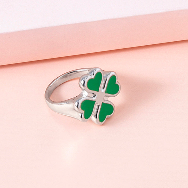 Four Leaf Clover Ring Enamel Zinc Alloy Plant Shape Vintage Fashion Jewelry Gift for Women Men Daily Wear Classic Shine