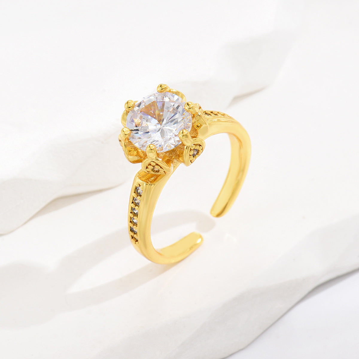 Women Adjustable Grass Green Heart Shaped Copper Ring Electroplated Fashion Jewelry For Daily Wear Accessory Gift