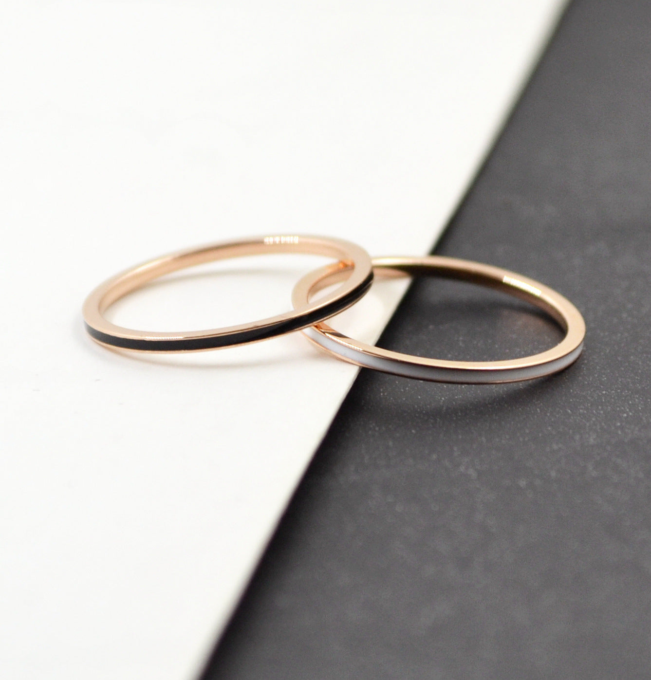 Womens Titanium Steel Ring Epoxy Enamel Rose Gold Plated Minimalist Band Jewelry For Her Sizes 5 6 7 8 9 10 Gift