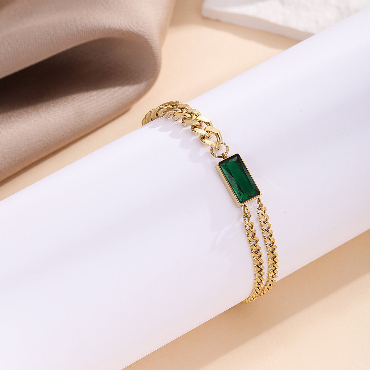 Geometric Copper Bracelet Emerald Green Zircon Metal Chain Thick Link Jewelry For Womens Fashion Accessory Top