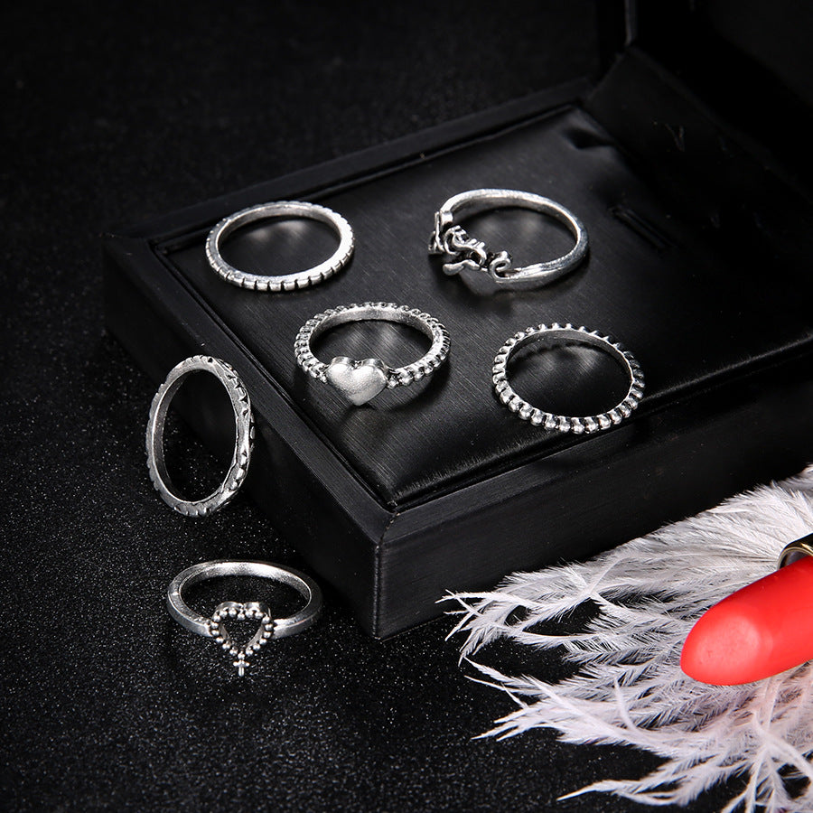 Retro Carved Five Piece Ring Set for Women Geometric Alloy White Electroplated Knuckle Rings Elegant Vintage Style
