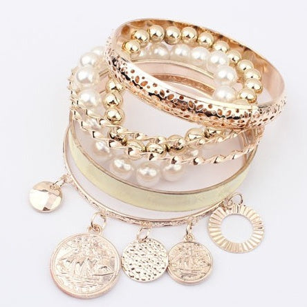 Womens Pearl Bracelet Hollow Multi Layered Design Alloy Jewelry Statement Accessory for Women Elegant Sparkles