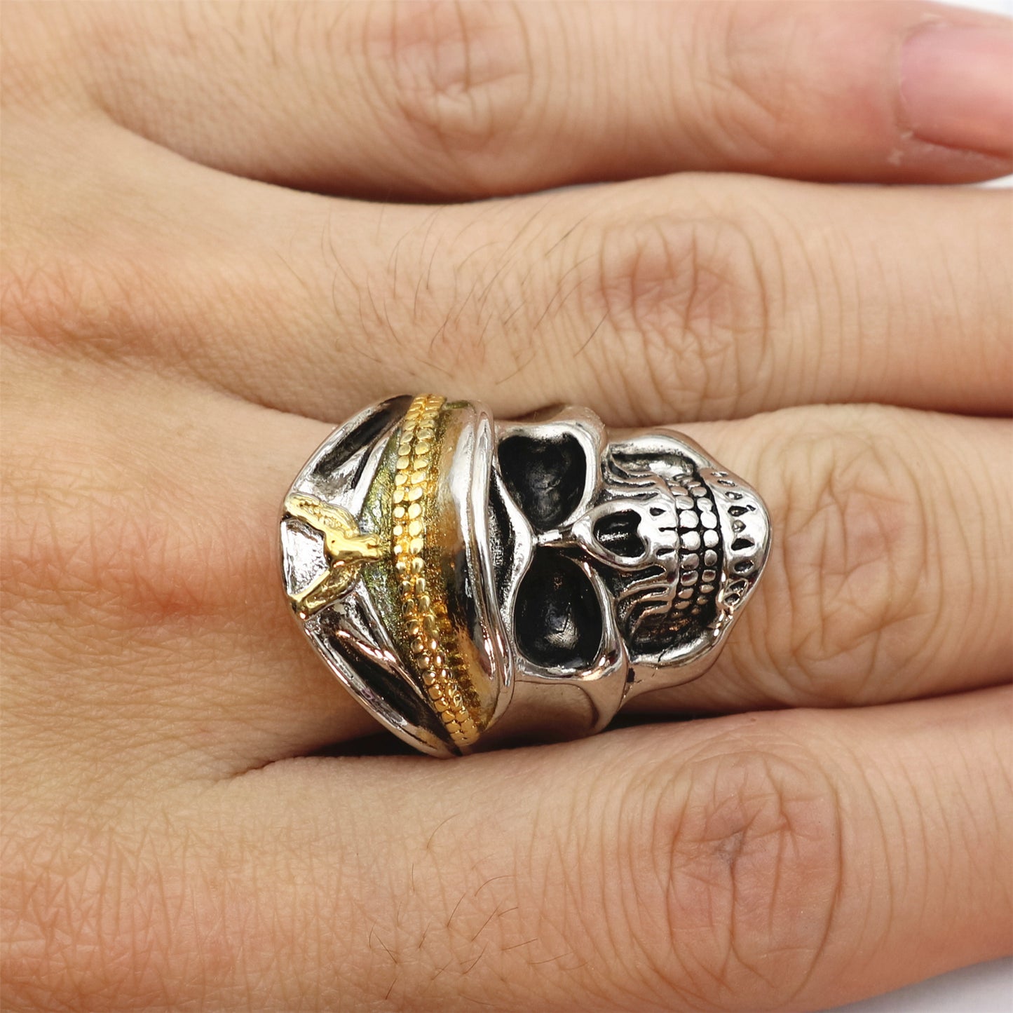 Copper Skull Ring With Korean Style Geometric Design Electroplated Inlay White Gold Gems Individually Packed Quality
