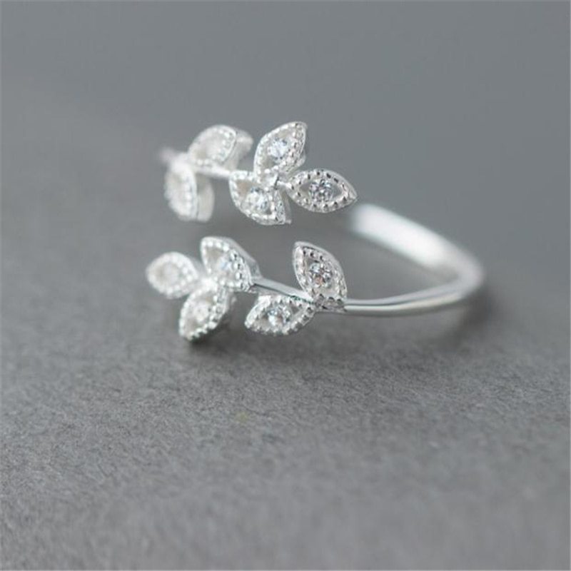 Leaf Design Sterling Silver Ring With Diamond Accent S925 Jewelry For Women And Girls Elegant Sparkle Everyday